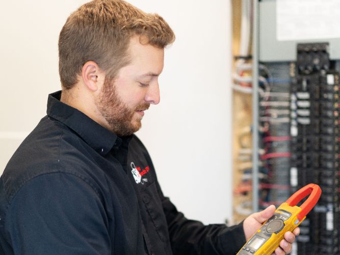 Emergency Electrical Repairs 24/7 Emergency Electrical Repairs